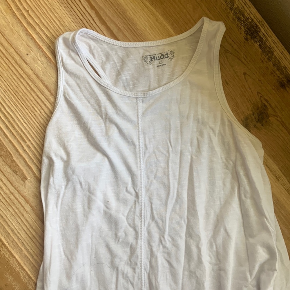 White tank